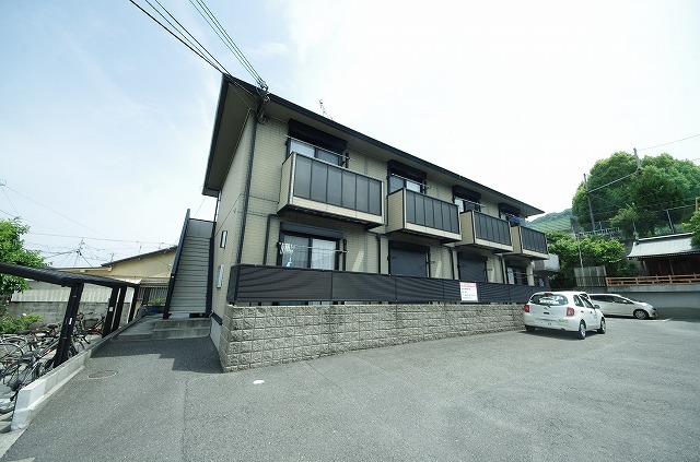 近鉄奈良線 瓢箪山駅 徒歩12分 築26年