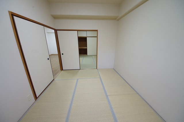 モアライフの居間写真