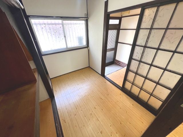 近鉄奈良線 額田駅 徒歩5分 2階建 築55年の居間写真
