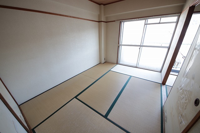 旭ガーデンハイツの寝室写真