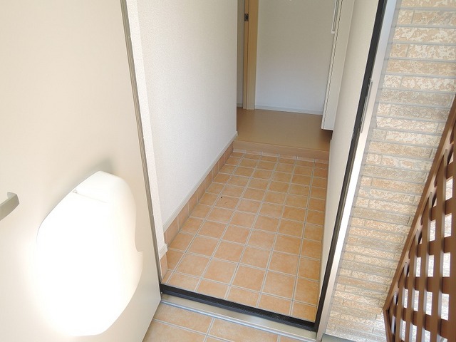 セレスコート花園の玄関写真