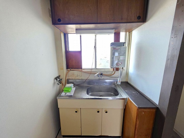 八栄マンションのキッチン写真