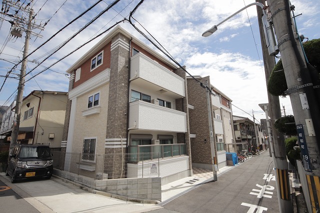 近鉄奈良線 瓢箪山駅 徒歩8分 築9年