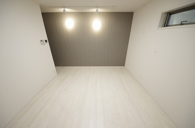 近鉄奈良線 河内花園駅 徒歩7分 3階建 築9年の居間写真