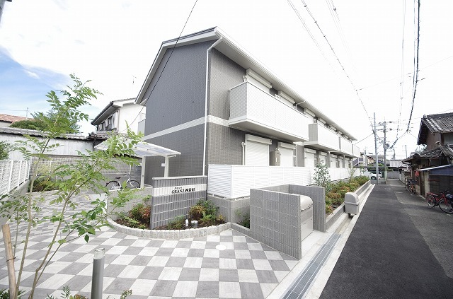 近鉄奈良線 若江岩田駅 徒歩7分 築9年