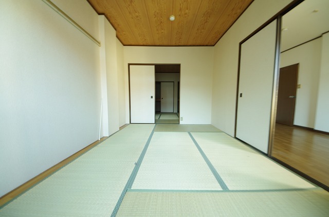 向陽苑3の寝室写真