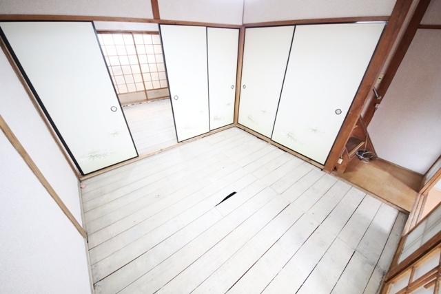 若江本町借家の居間写真