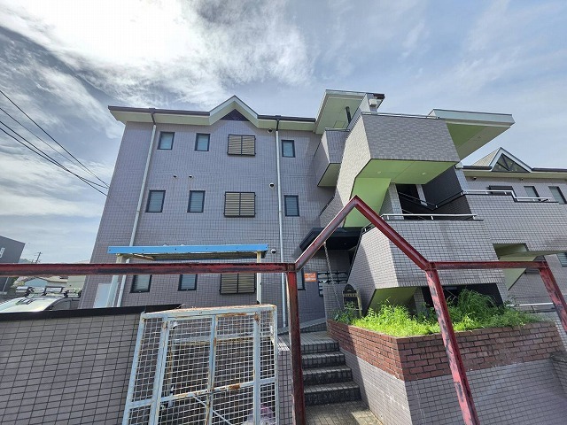 近鉄奈良線 瓢箪山駅 徒歩8分 築27年