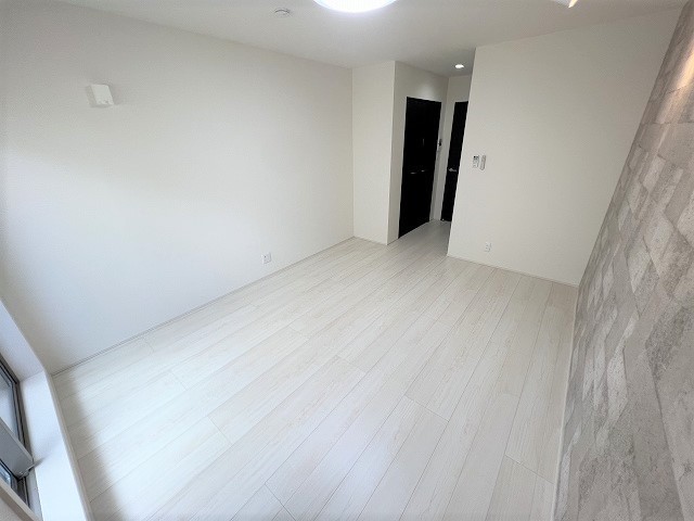 フジパレス新石切南II番館の居間写真