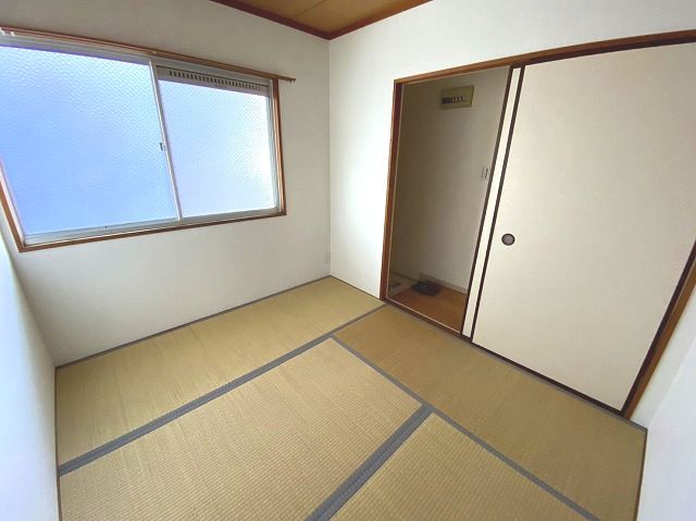 ハイツ福田の居間写真