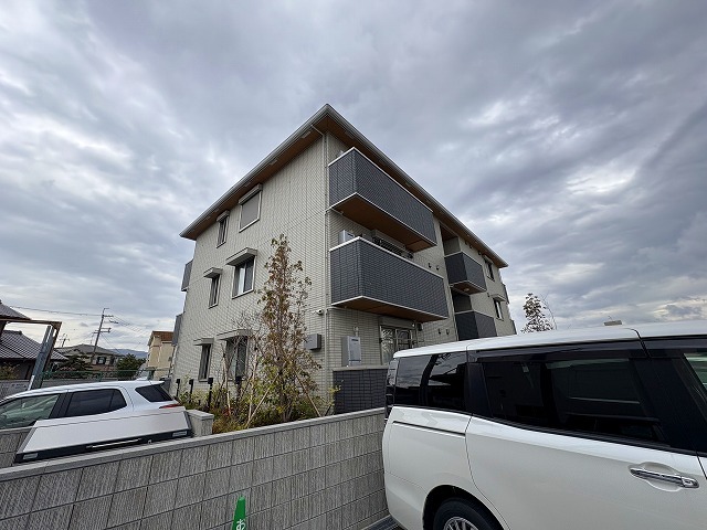 近鉄奈良線 若江岩田駅 徒歩13分 築3年