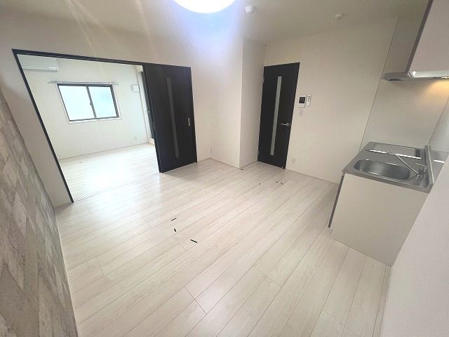 フジパレス瓢箪山の居間写真