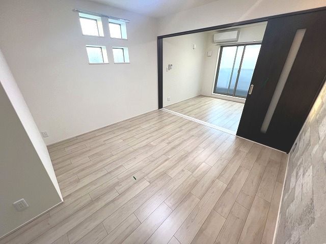 フジパレス瓢箪山の居間写真