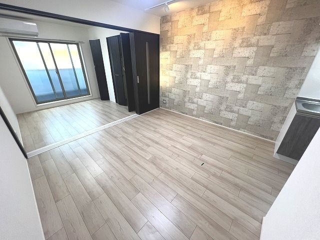 フジパレス瓢箪山の居間写真