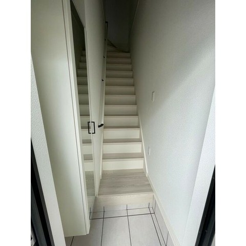 あんしん+小畑町08-13001の玄関写真