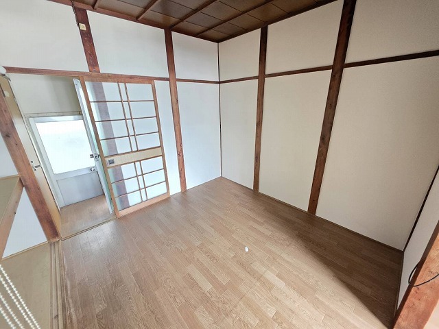JR片町線(学研都市線) 鴻池新田駅 徒歩17分 2階建 築60年の居間写真