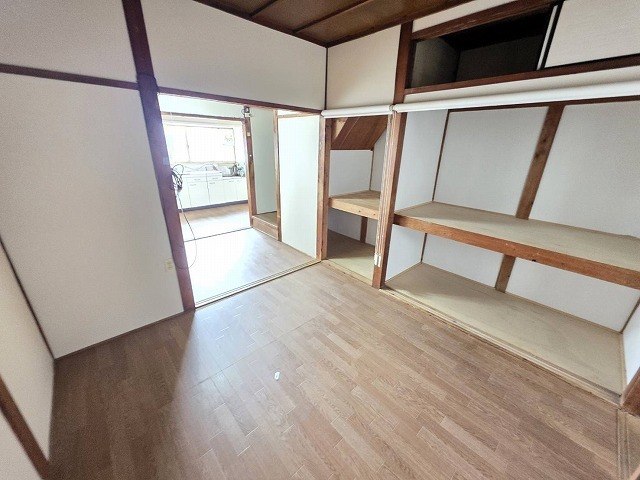 JR片町線(学研都市線) 鴻池新田駅 徒歩17分 2階建 築60年の居間写真