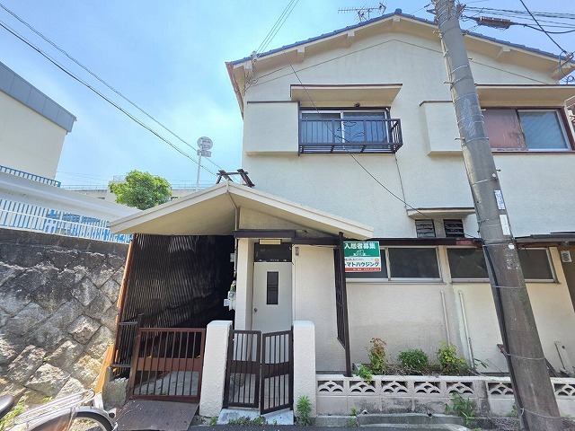 近鉄奈良線 枚岡駅 徒歩8分 築56年