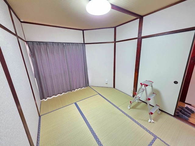 近鉄奈良線 瓢箪山駅 徒歩11分 2階建 築51年の居間写真