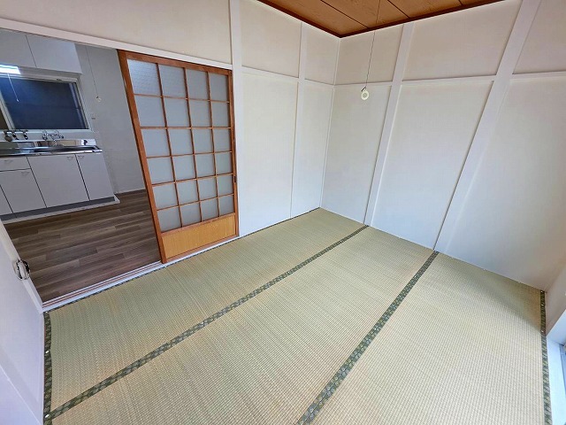 近鉄奈良線 石切駅 徒歩20分 2階建 築46年の居間写真