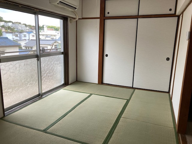 山陽電鉄本線 西舞子駅 徒歩15分 3階建 築52年の居間写真