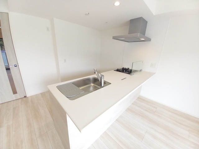 S-RESIDENCE愛宕SOUTHのキッチン写真