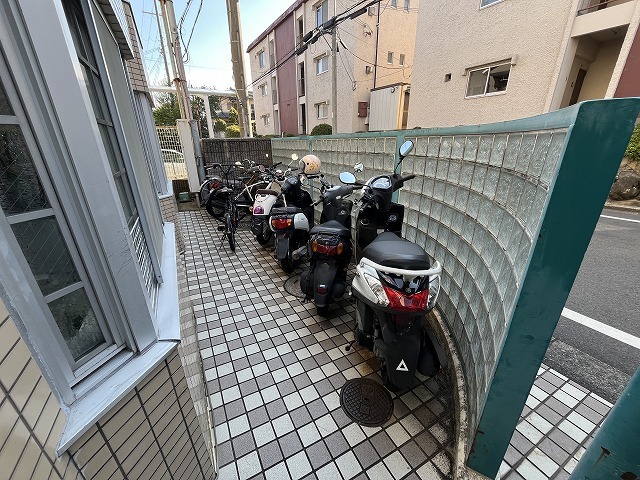 シャルルあやめ池のその他写真