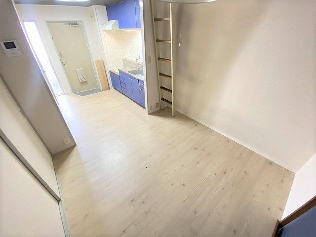 シティパレス市役所前Part2の居間写真
