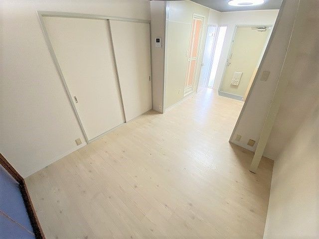 シティパレス市役所前Part2の居間写真