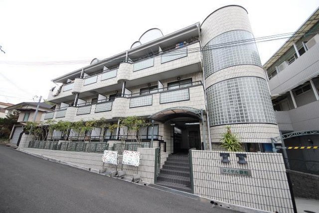 近鉄奈良線 富雄駅 徒歩11分 築36年