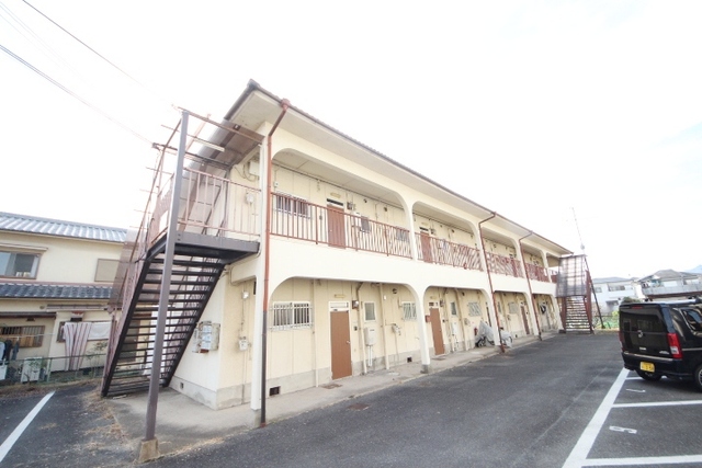 JR関西本線 王寺駅 徒歩4分 築48年