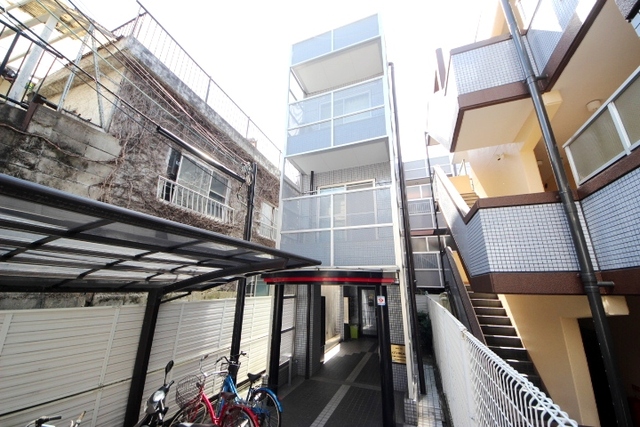 近鉄奈良線 生駒駅 徒歩10分 築36年