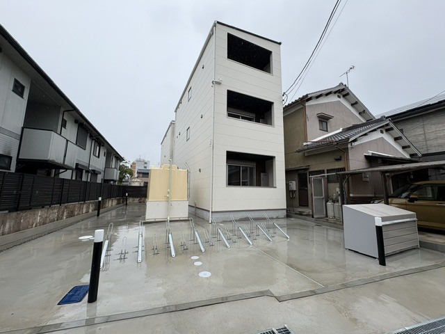 近鉄橿原線 近鉄郡山駅 徒歩5分 新築