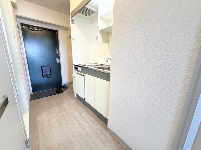 京阪本線 牧野駅 徒歩17分 4階建 築33年の玄関写真