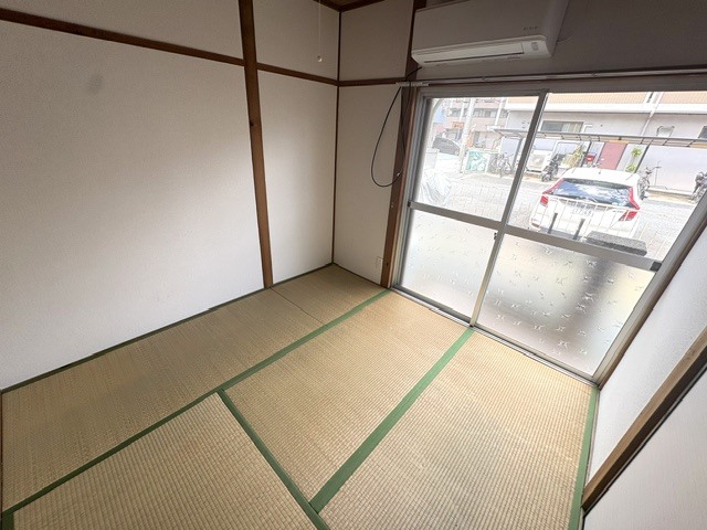 京阪本線 樟葉駅 徒歩25分 2階建 築51年の居間写真