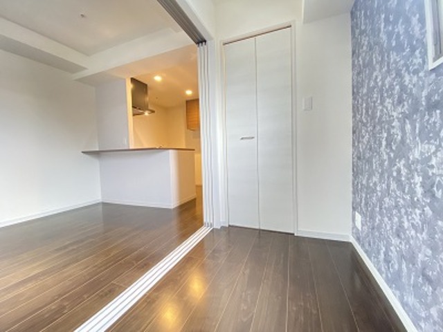MODERN PALAZZO 美野島NEUROの居間写真