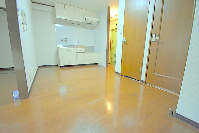大屋ビルの居間写真