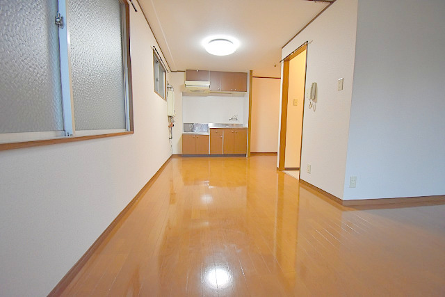 大屋ビルの居間写真
