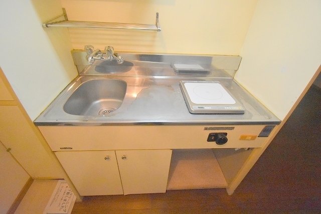ユニーブル新大阪のキッチン写真
