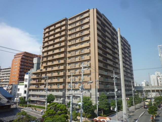 Osaka Metro御堂筋線 東三国駅 徒歩4分 築27年