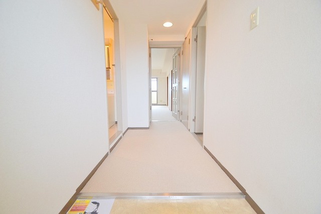 パルハセトン十三の玄関写真