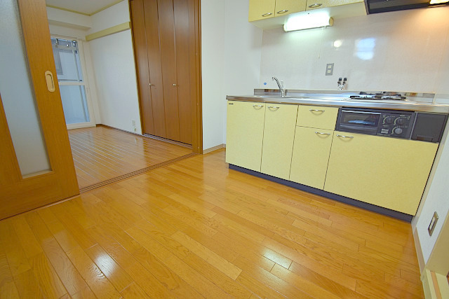 有馬パレス新大阪の居間写真
