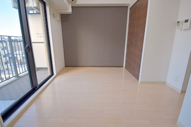 Luxe十三東の居間写真
