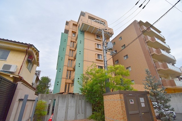 アエラス