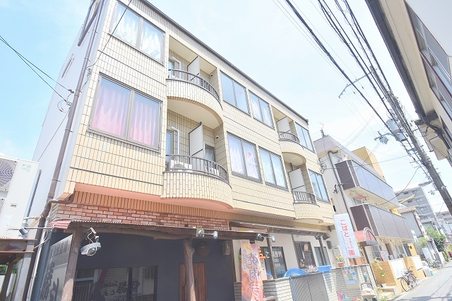 あかつきマンションの外観写真