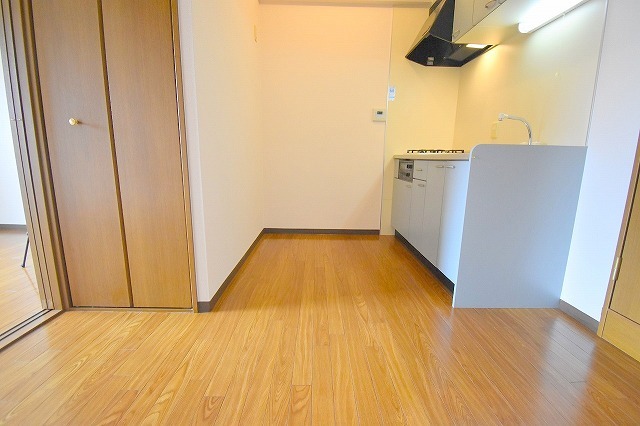 WEST VILLA21の居間写真