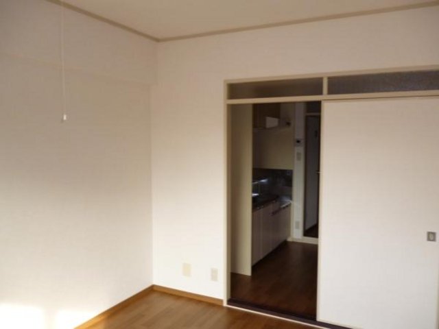 上新庄グランドハイツ北の居間写真