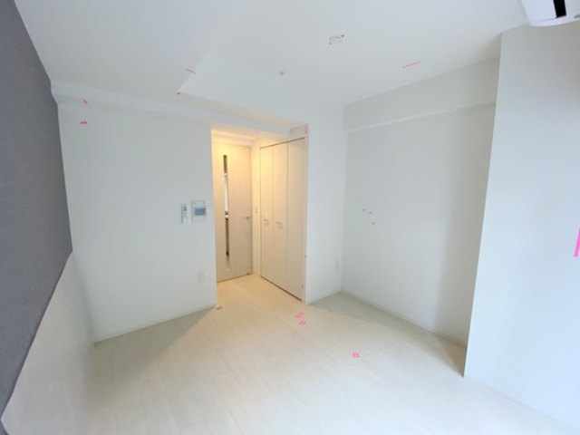 DIMUS新大阪の居間写真
