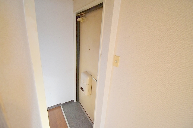 淡路エンビィハイツの玄関写真
