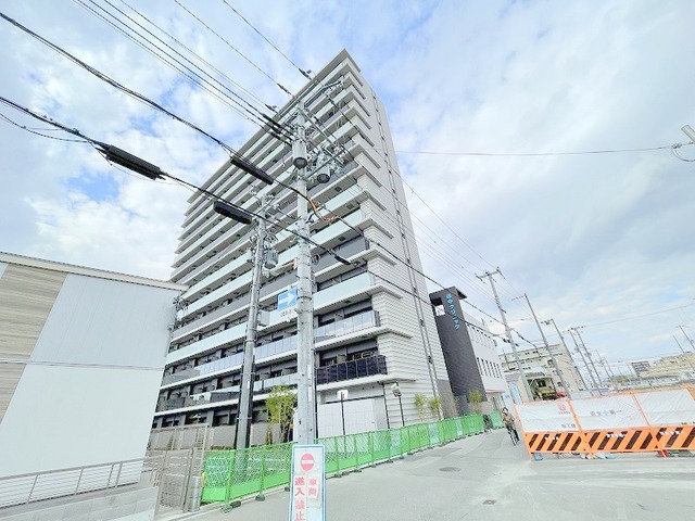 LUMINOUS三国本町の外観写真